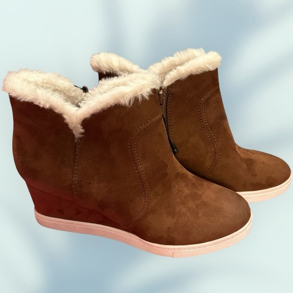 ANA A New Approach Booties size 10 - Picture 4 of 10